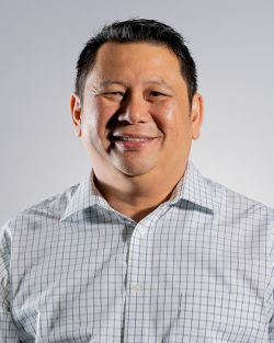 Rev. Mark Galang